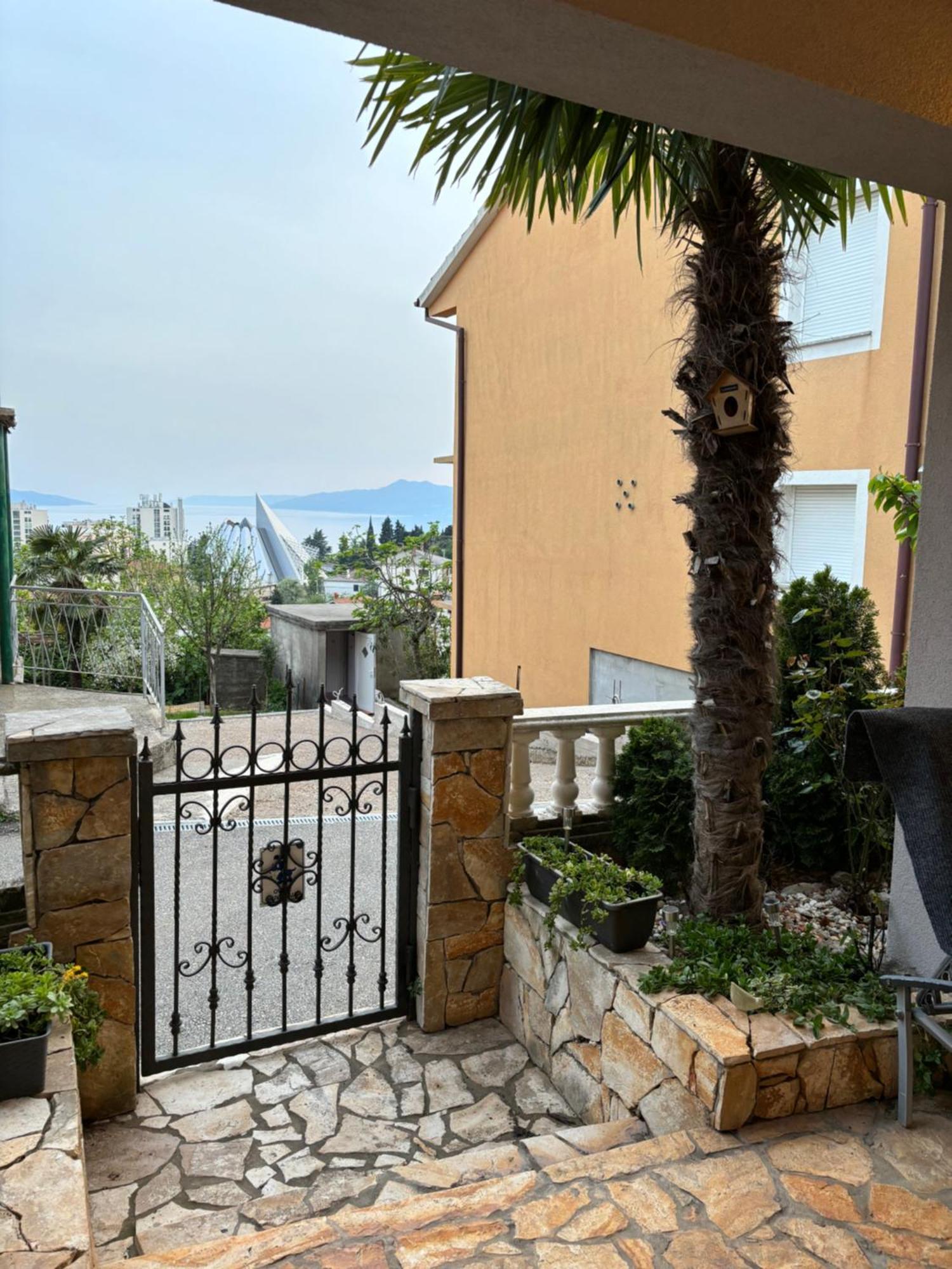 Apartman Edina Rijeka Exterior photo